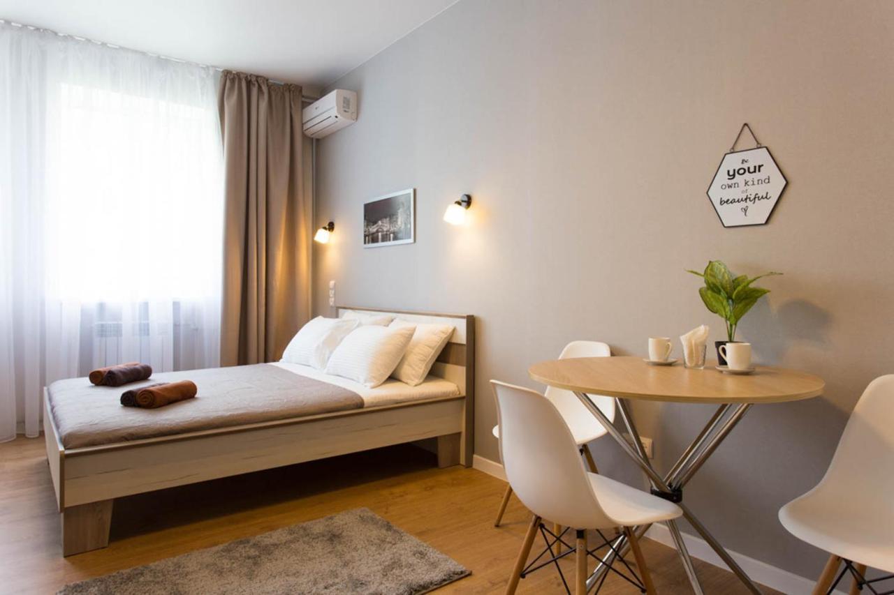 Modern Studio, Metro Yaroslava Mudroho And Universytet - Chernyshevska Str 95-2 哈尔科夫 外观 照片