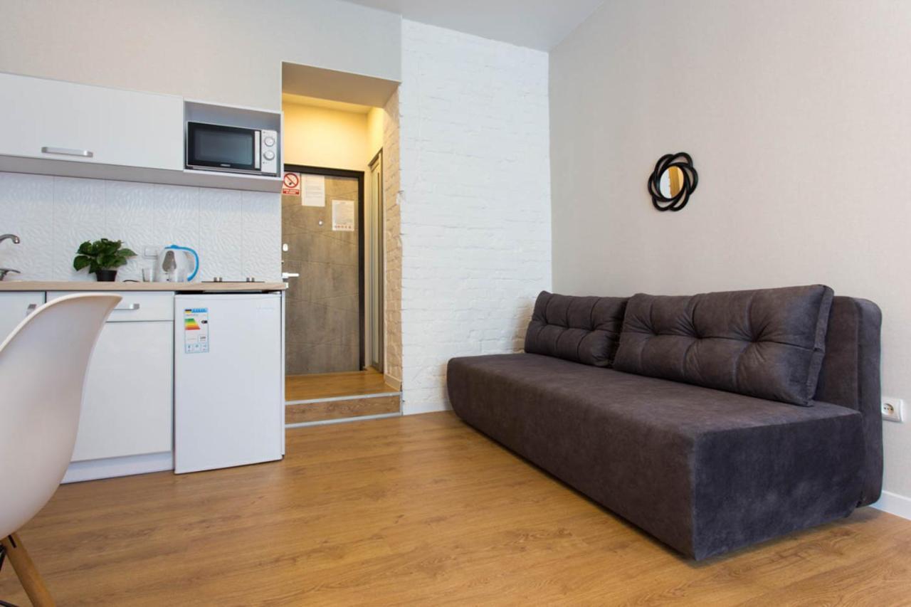Modern Studio, Metro Yaroslava Mudroho And Universytet - Chernyshevska Str 95-2 哈尔科夫 外观 照片