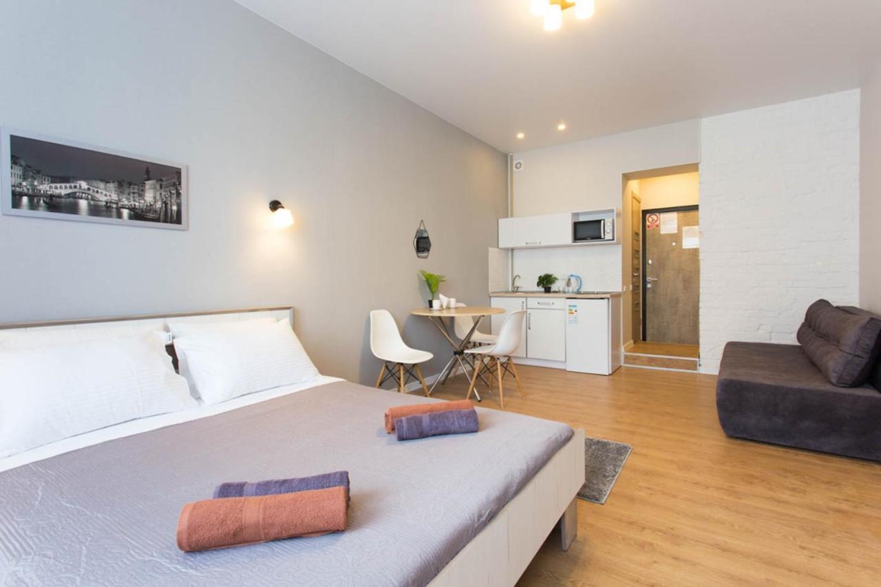 Modern Studio, Metro Yaroslava Mudroho And Universytet - Chernyshevska Str 95-2 哈尔科夫 外观 照片